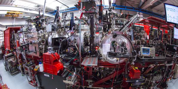 Image of the CXI (Coherent X-ray Imaging) instrument